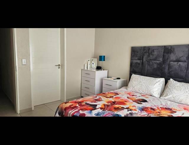 3 BEDROOM PROPERTY TO RENT IN BARTLETT